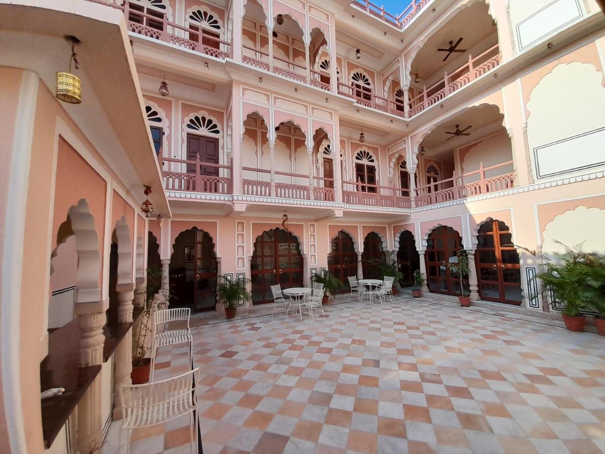 Raj Rajeshwari Haveli Hotell Jaipur Exteriör bild