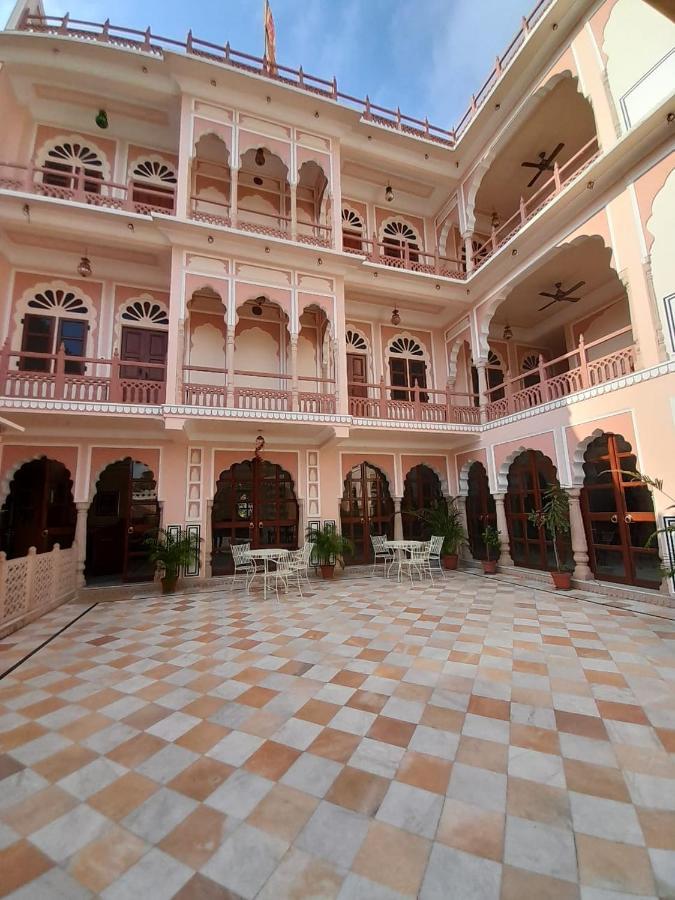 Raj Rajeshwari Haveli Hotell Jaipur Exteriör bild