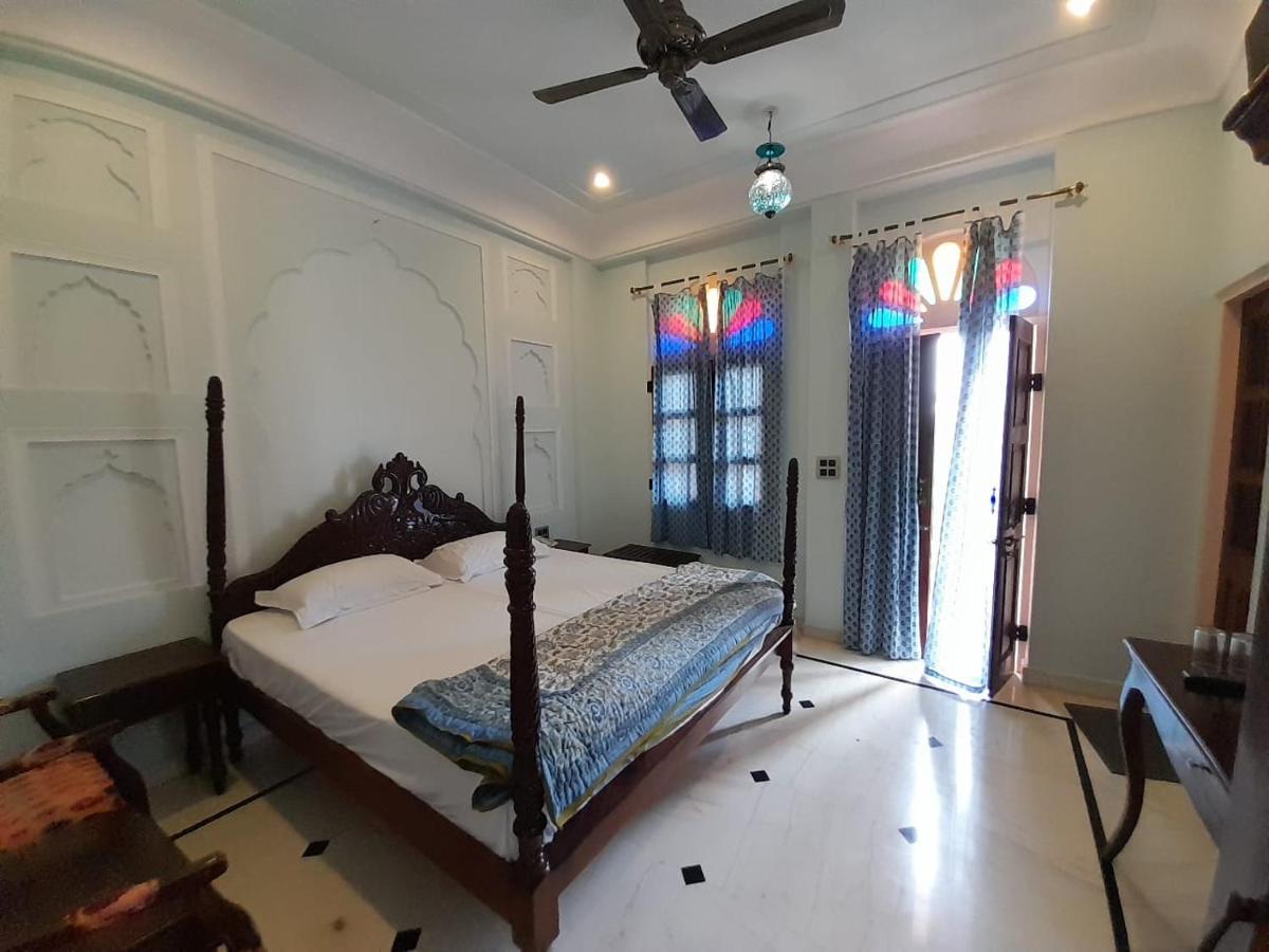 Raj Rajeshwari Haveli Hotell Jaipur Exteriör bild
