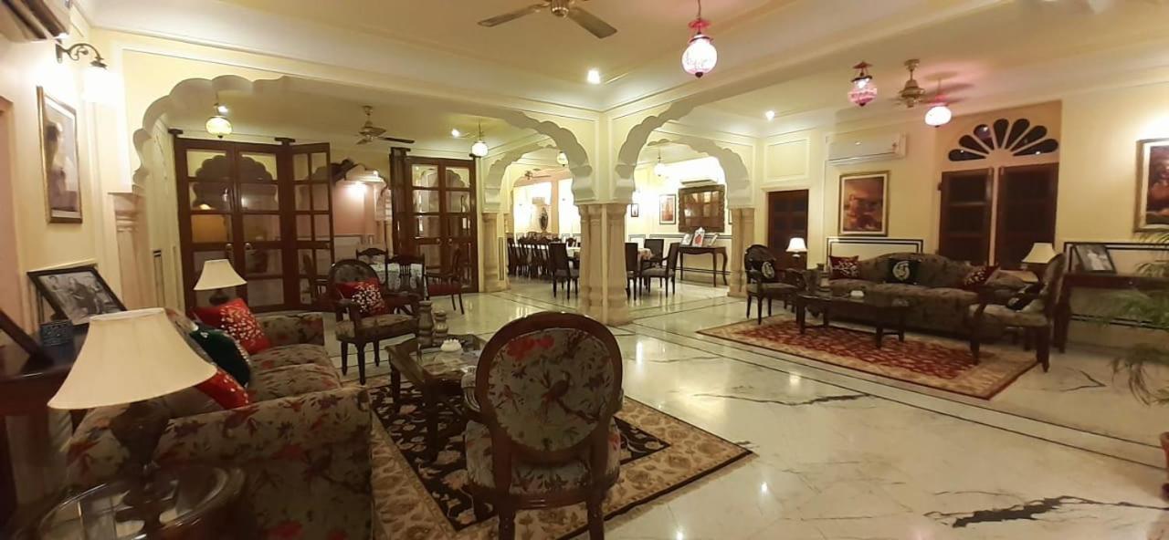 Raj Rajeshwari Haveli Hotell Jaipur Exteriör bild